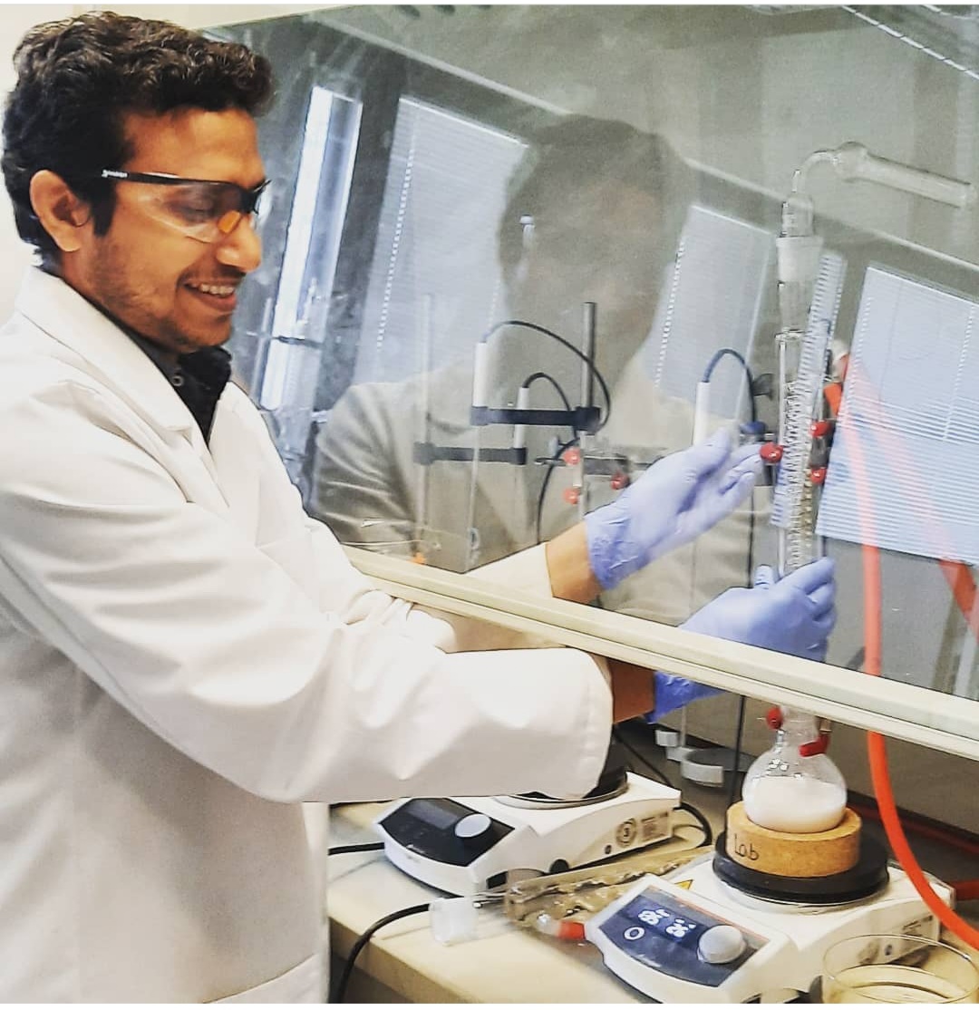 Vijay in lab - hydrogel-based bioink